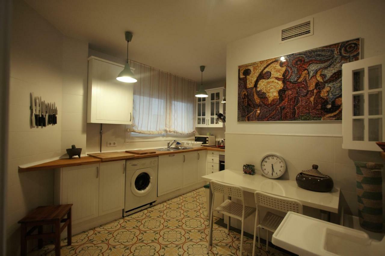 Bonito Apart. Con Parking Y Piscina Mairena del Aljarafe Eksteriør bilde