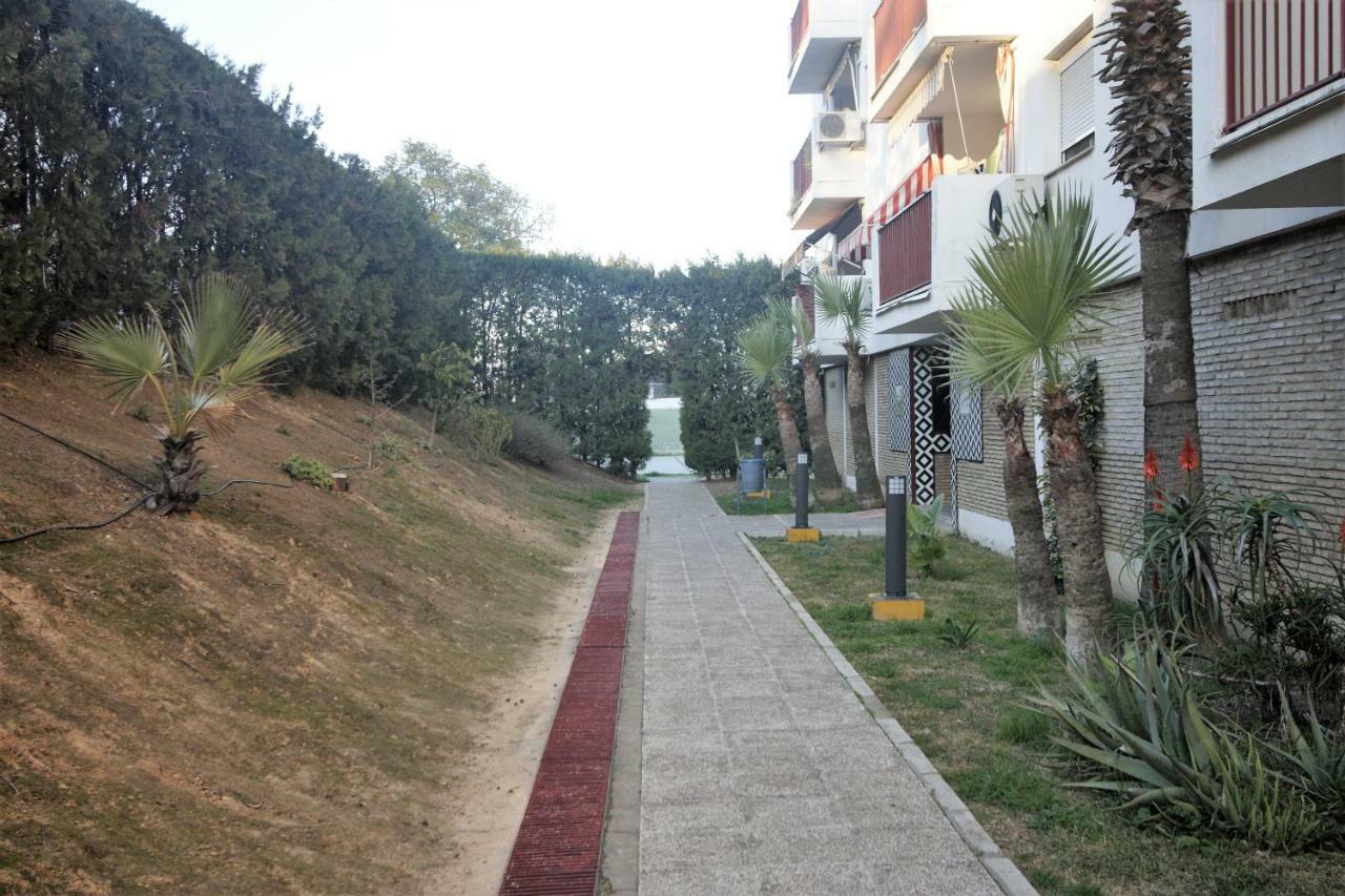 Bonito Apart. Con Parking Y Piscina Mairena del Aljarafe Eksteriør bilde